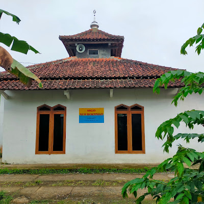 Masjid Nur Rohmah Sokawera Bonjok city