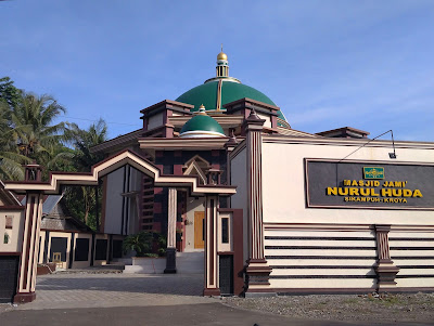 Masjid Nurul Huda Sikampuh