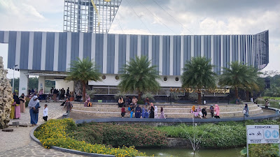 Masjid Perahu