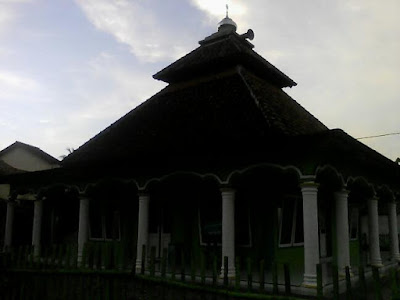 Masjid Roudlotul Iman NU Ranjingan