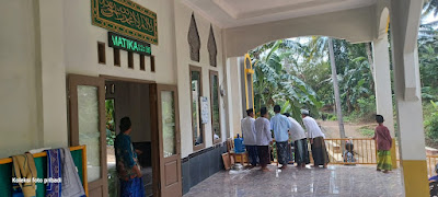 MASJID UMAR BIN KHOTOB KALIPUTRI