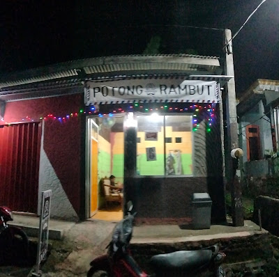 Max Win Barbershop