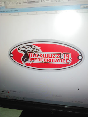 Maxwuzza 19 Performance