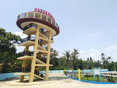 Menara Doyong Waduk Penjalin