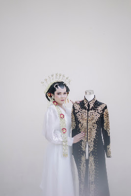 Merona Beauty Wedding