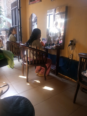 Merry Salon Sokawera Cilongok
