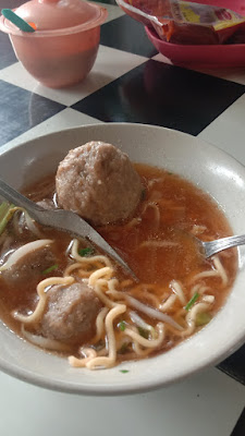 Mie Ayam & Bakso Bayem Sari
