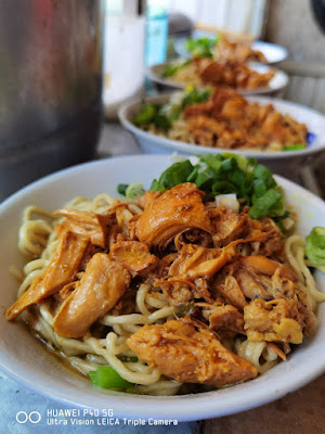 Mie Ayam Bakso Birunya Langit