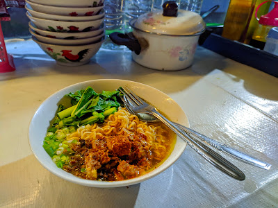 Mie Ayam Bakso Mba Sal