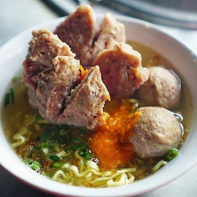 MIE AYAM & BAKSO SOLO "GHIBRAN"
