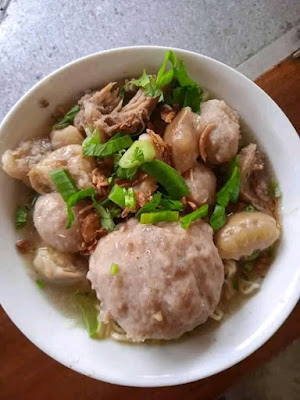 Mie Ayam & Bakso Solo Pak Syeun Cinangsi