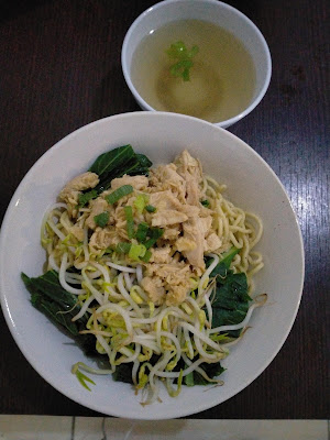 Mie Ayam Bangka Legend