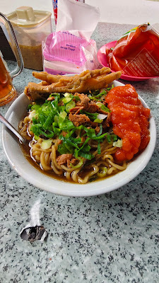Mie Ayam Bumiayu Pak Edi