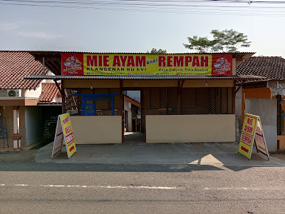Mie Ayam Klangenan Bu Evi