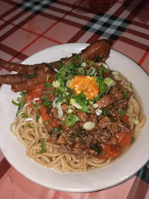 Mie ayam legendaris bapak roni
