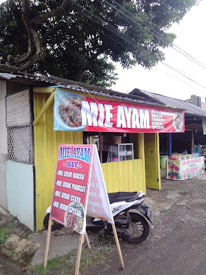 Mie ayam MA'E