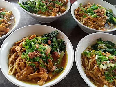 Mie Ayam Mas Khoerul