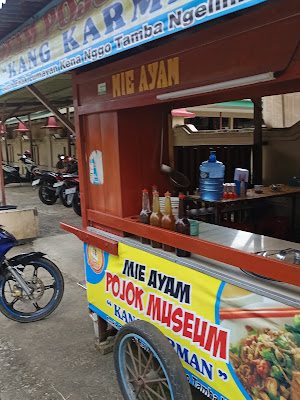 Mie ayam musium kang karman