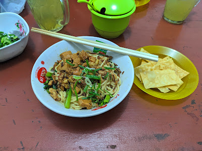 Mie Ayam Nylekamin