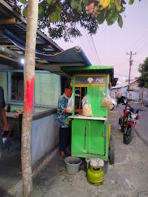 Mie Ayam Pak SugiUMKM UMP
