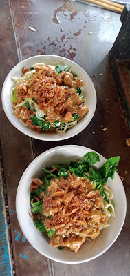 mie ayam pak surtimam