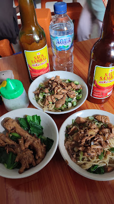 Mie Ayam Pak Warto
