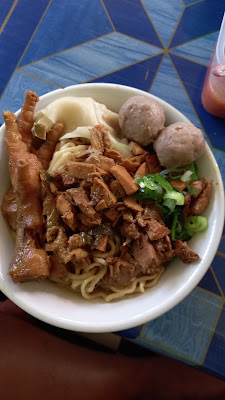 Mie Ayam Pangsit AA Mas Paryono