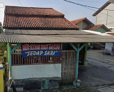 MIE AYAM "SEDAP SARI"