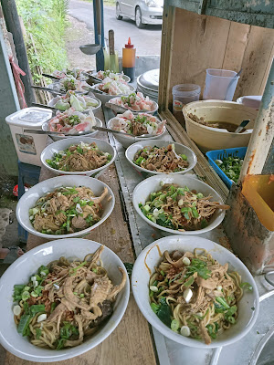 Mie ayam syarifa