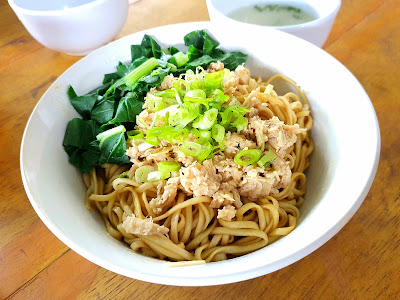 Mie ayam Toya Sakti
