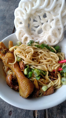 Mie Ayam ''TUNGGAL RASA'' Pak Basirun