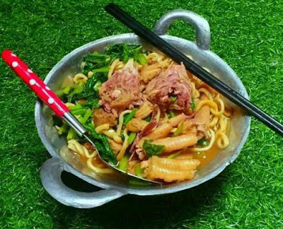 Mie ayam Wajan dan Seblak Wajan Zekha sultan