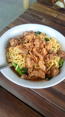 MIE AYAM WATES DAWUAN
