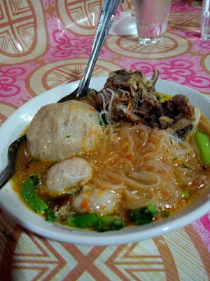 Mie Bakso Oyeh