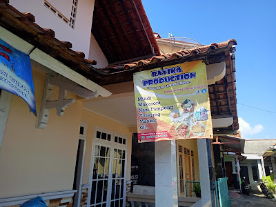 Mie Lidi Ravika