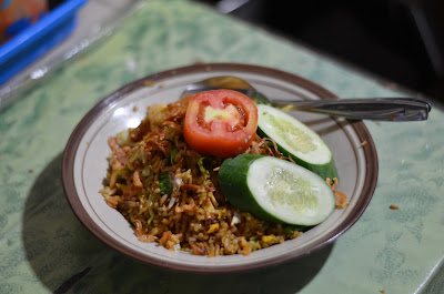 Mie nyemek/Nasi Goreng Bu Nani/Pertigaan Bobosan