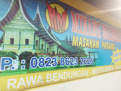 Minang Maimbau Masakan Padang