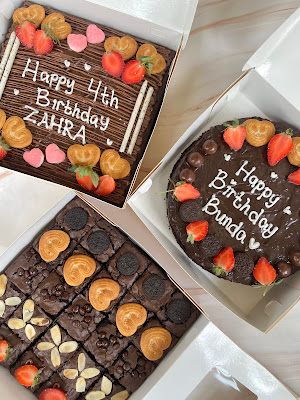 Mommom Cake