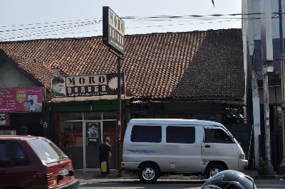 Moro Pangkas Rambut