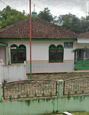 mushola al-huda sikanco