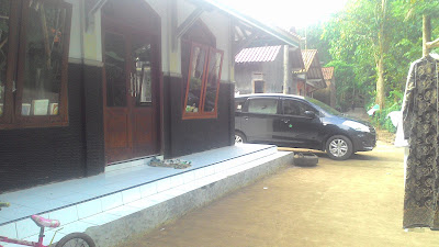 Mushola Al Karomah Klompen