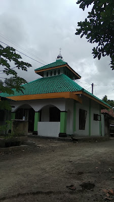 Mushola Al Muslim Dusun Bendasari Lemberang