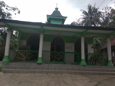 Mushola Baitul awabin