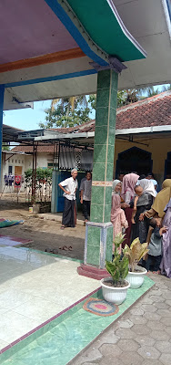 Mushola Kharimullah (Ratam)