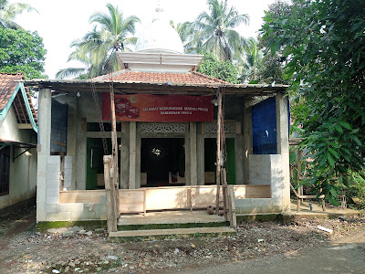 Mushola Nur Hidayah Jl. Dukuh Laben Lor