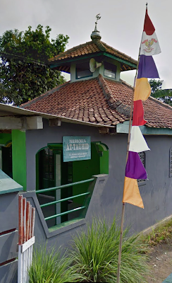 Musholla At Tauhid