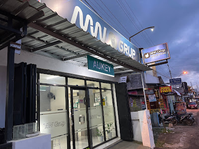 MW Group Store (iPhone and Android)