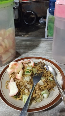 Nasi Goreng & Bakmi Surabaya "Cumuk"
