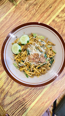 Nasi goreng dan mie goreng mas don