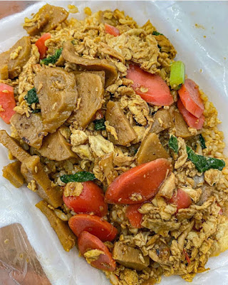 Nasi Goreng Gila Pesona